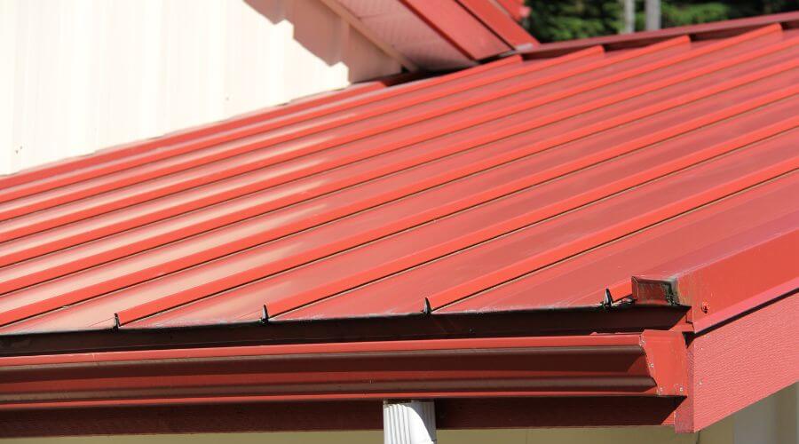Professional gutter cleaning in Ashley, MI